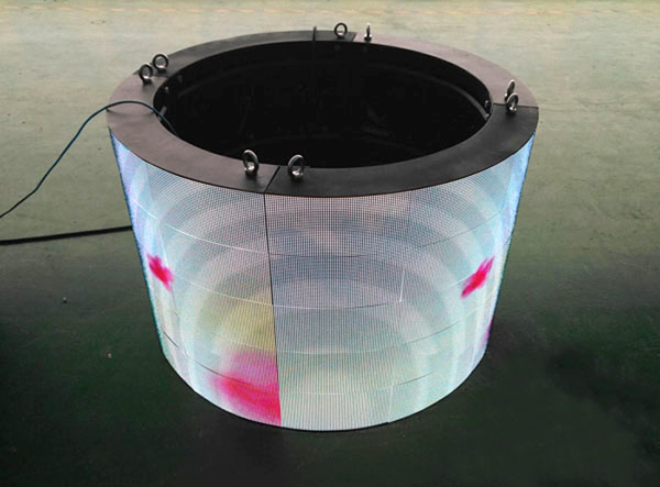 Dairəvi LED displey